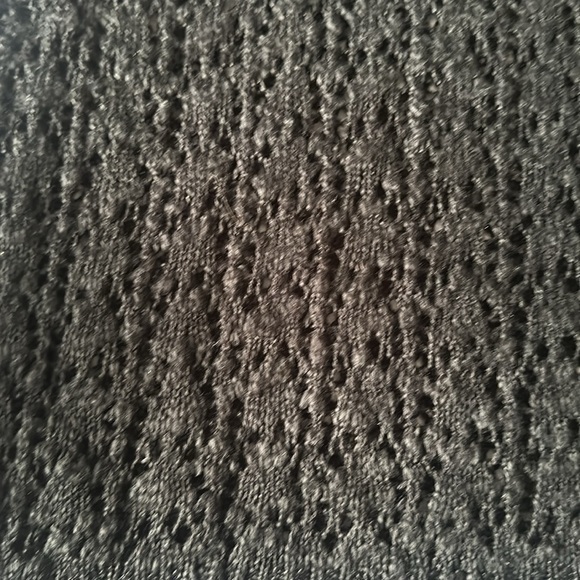 Black short sleeve crocheted top. Size small. - Picture 2 of 5